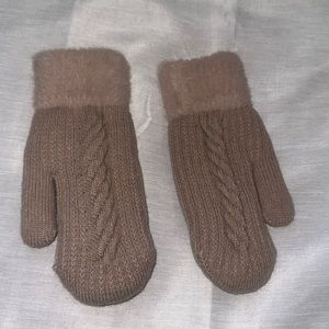 Kids gloves